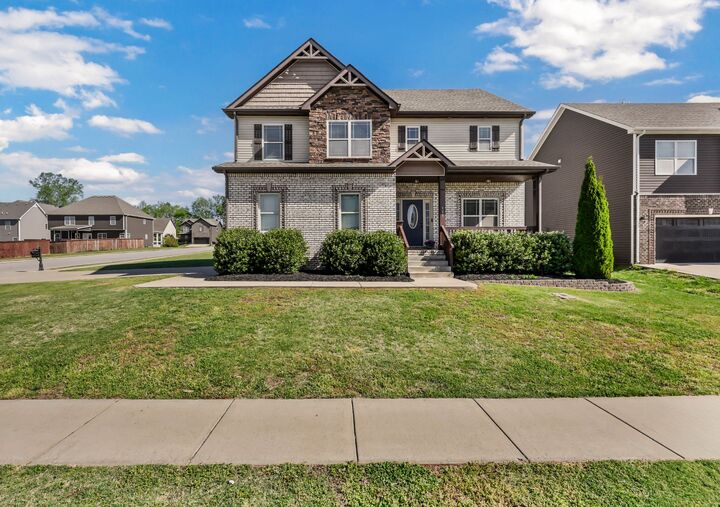 Property Photo:  109 Easton Dr  TN 37043 