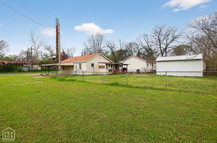 Property Photo:  520 Russell Avenue  AR 72390 