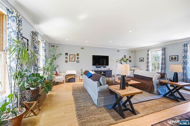 Property Photo: 173 Point Breeze Drive NJ 07421