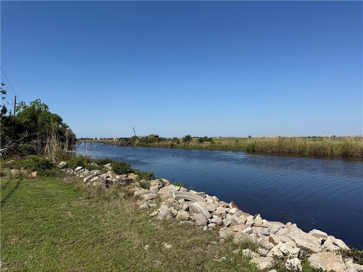 Property Photo:  4591 Pontchartrain Drive  LA 70458 