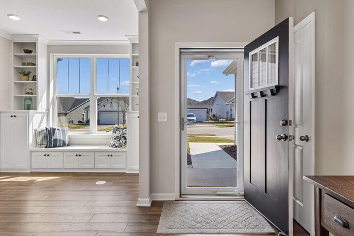 Property Photo:  348 Bluejay Avenue  MN 55318 