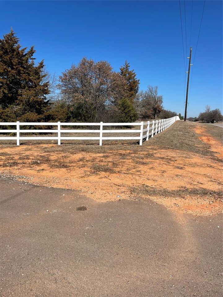 Property Photo:  17928 Simona Ave.  OK 73026 