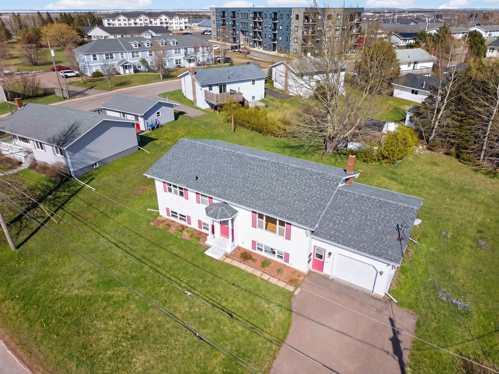 Property Photo: 371 Brophy Avenue PE C1N 5N8