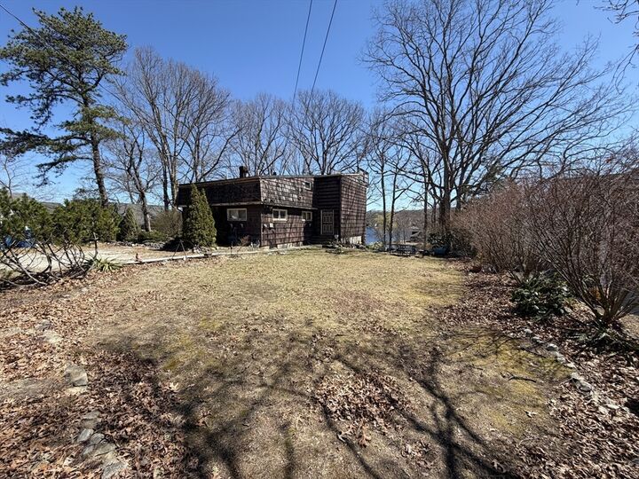 Property Photo:  133 Lakeshore Dr  MA 01504 