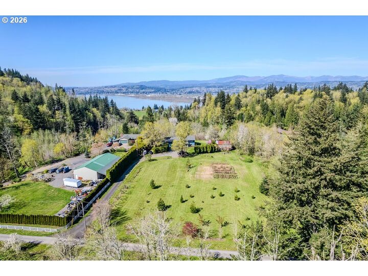 Property Photo:  32728 NE Chamberlain Rd  OR 97019 