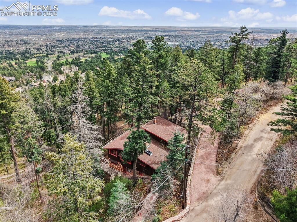Property Photo:  3875 Overlook Road  CO 80906 