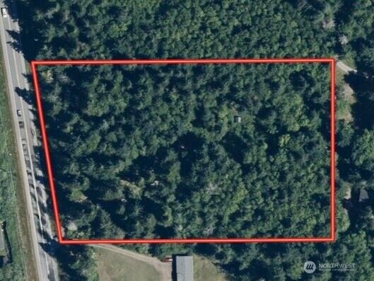 Property Photo: 27580 SR 525 WA 98249