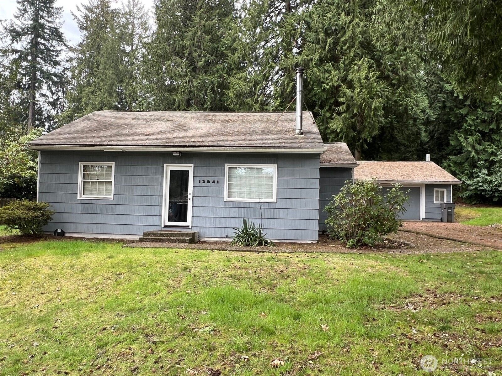 Property Photo:  13841 NE 80th St  WA 98052 