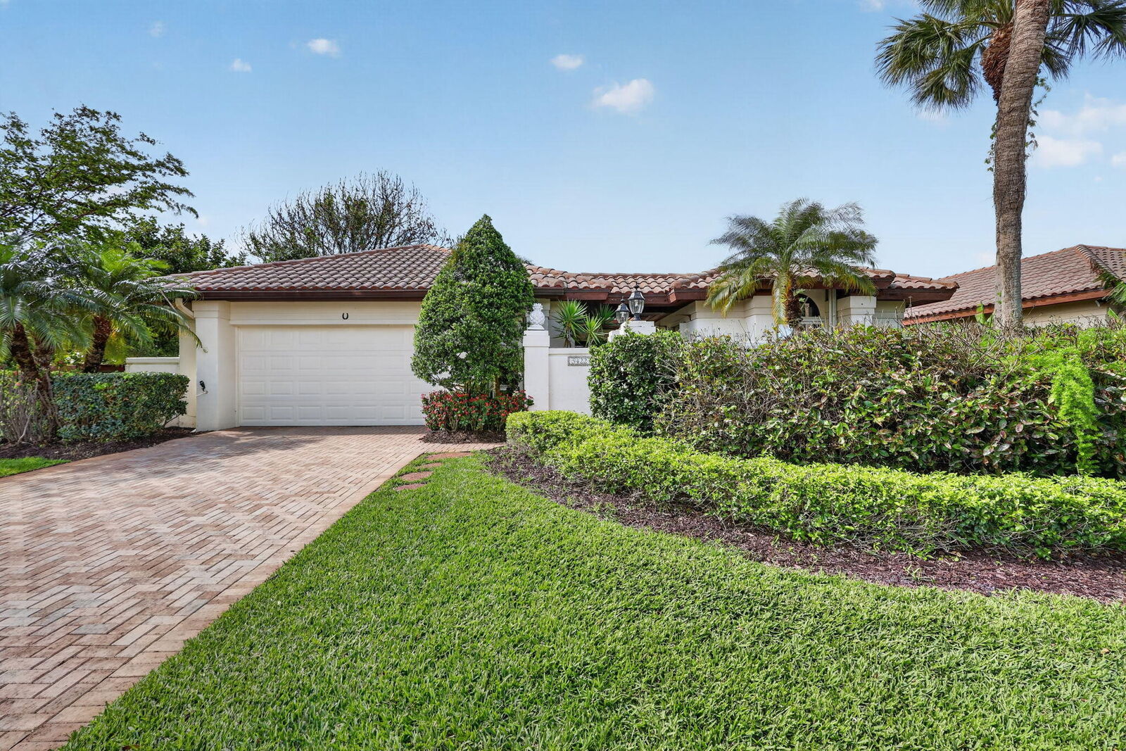Property Photo:  5422 SE Meredith Terrace  FL 34997 