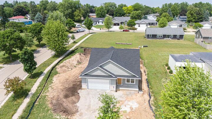 Property Photo:  336 Sandmar Drive  WI 54971 