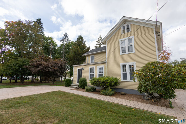 Property Photo:  387 Buckland Street  CT 06479 