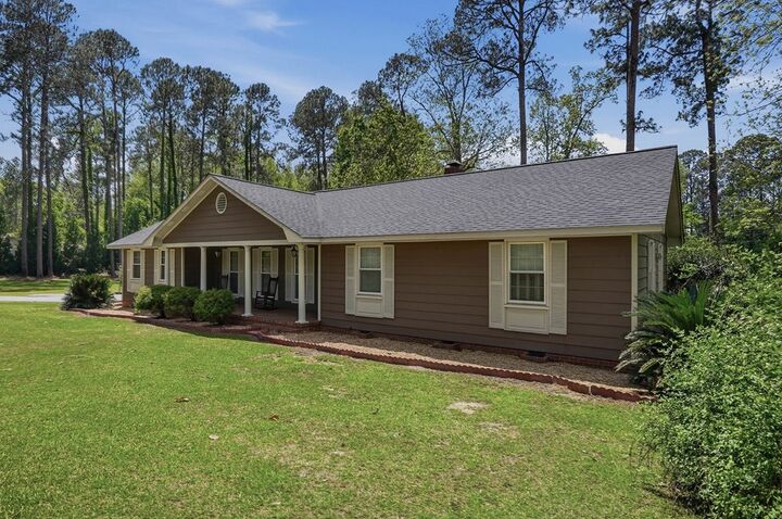 Property Photo:  822 S Main Street  GA 31791 