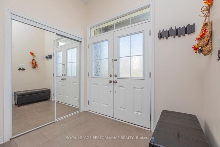 Property Photo: 30 Summitview Drive ON K2M 2V9