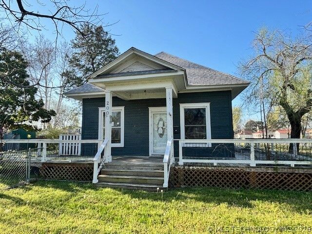 Property Photo:  200 Indian Avenue  OK 74432 