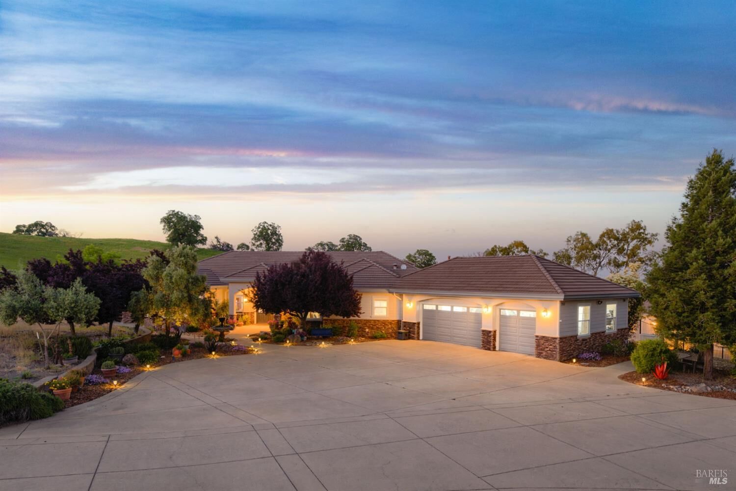 Property Photo:  7959 Linda Vista Road  CA 95688 
