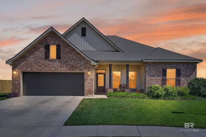 Property Photo: 820 Connolly Avenue AL 36535