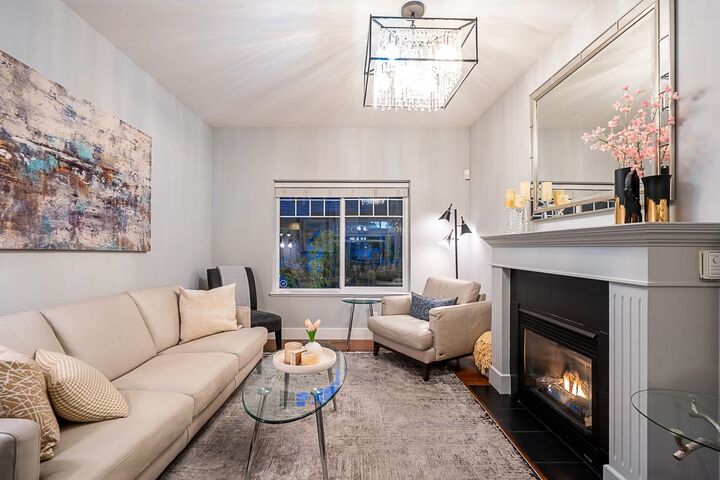 Property Photo: 3363 Rosemary Heights Crescent 35 BC V3Z 0X8