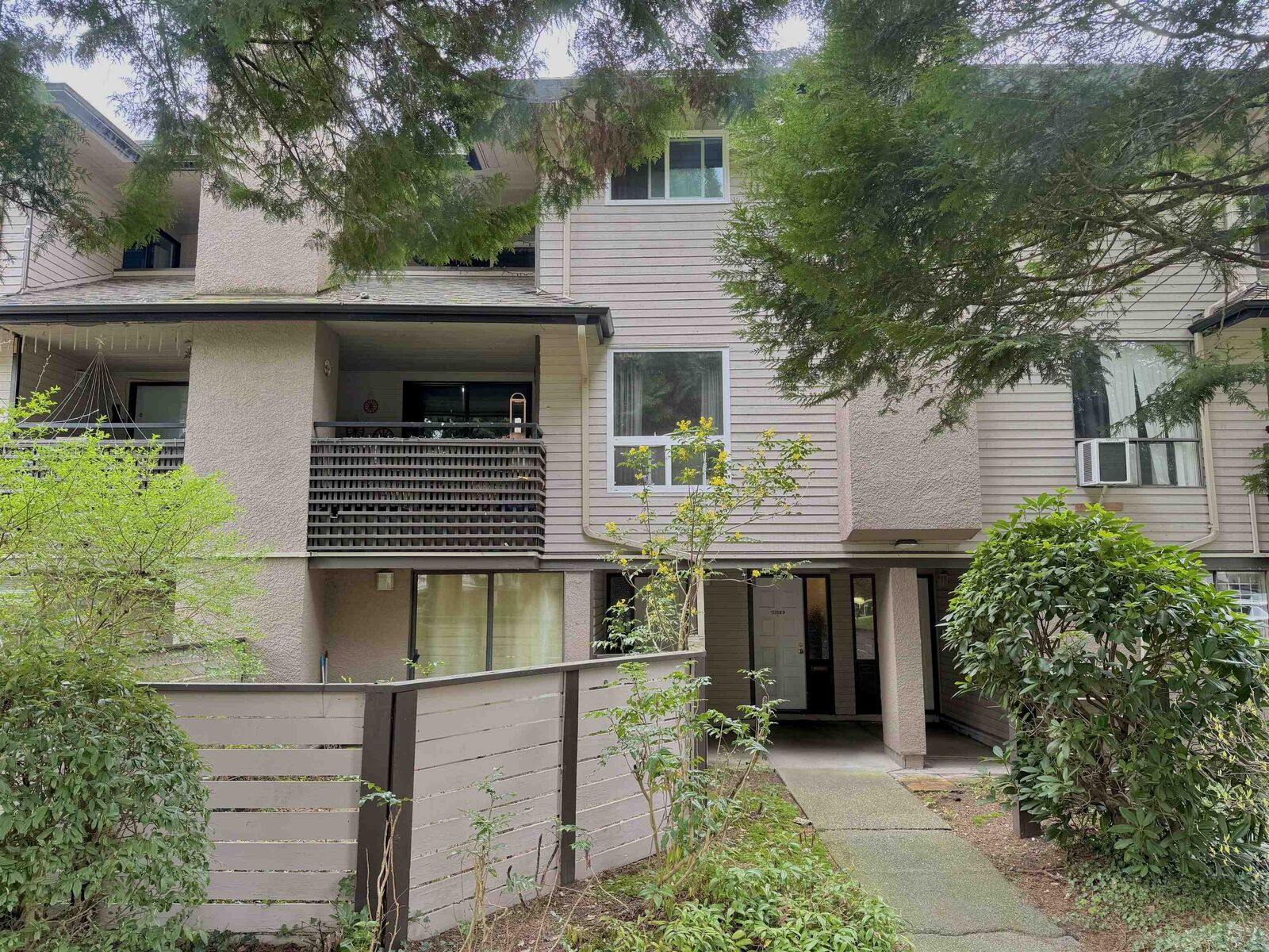 Property Photo: 10589 Holly Park Lane BC V3R 6X8