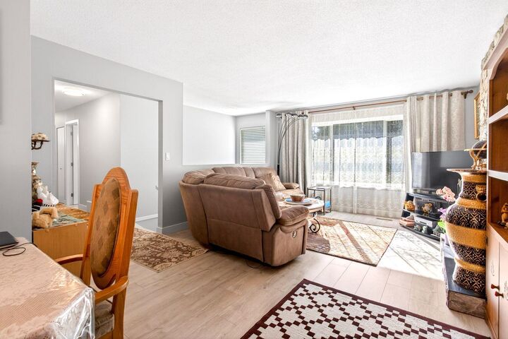 Property Photo: 10842 144A Street BC V3R 3R1