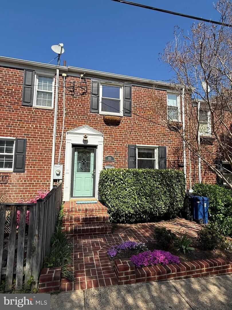 Property Photo:  215 Burgess Avenue  VA 22305 