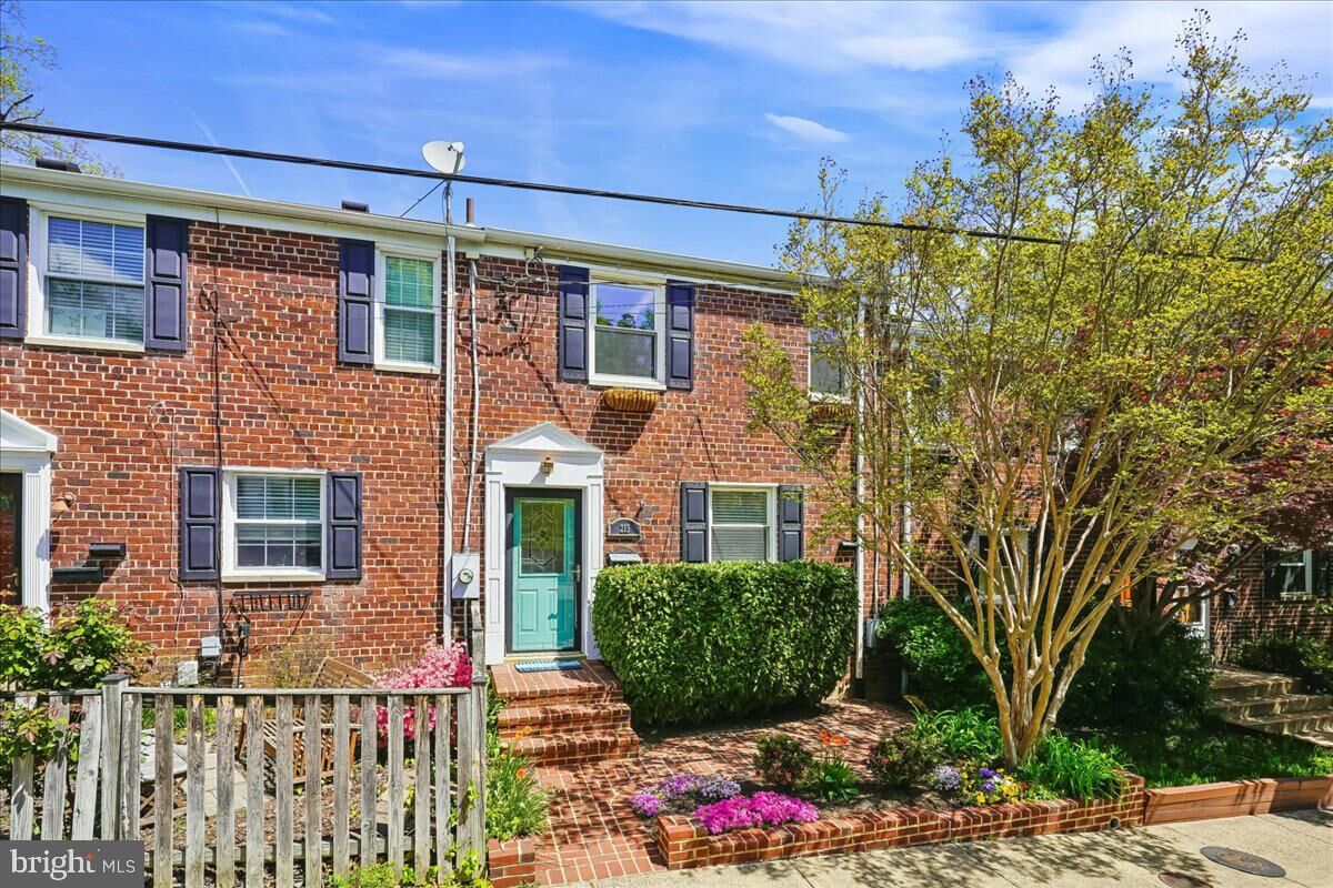 Property Photo:  215 Burgess Avenue  VA 22305 