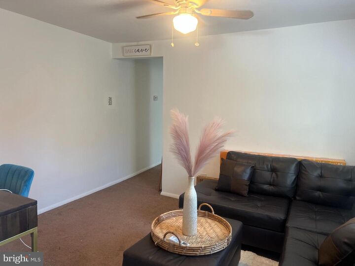 Property Photo: 1551 Fairview Avenue B PA 19047