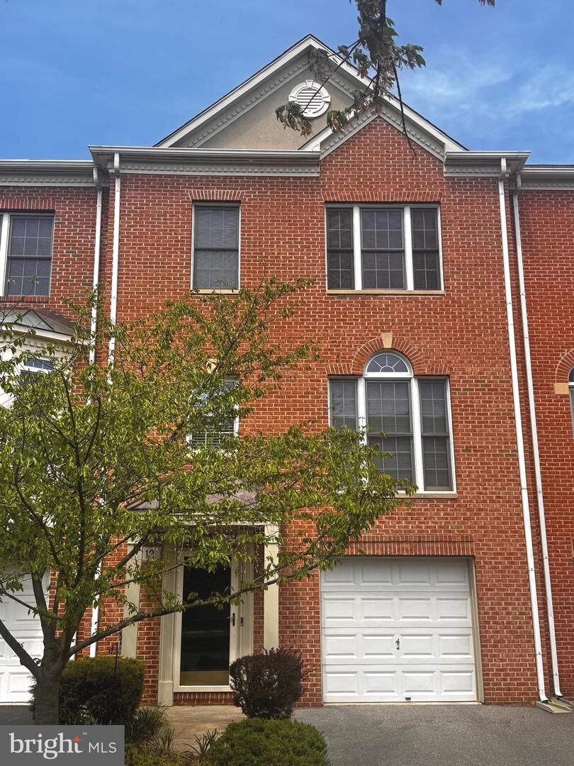 Property Photo:  13 Fire Princess Court  MD 20850 