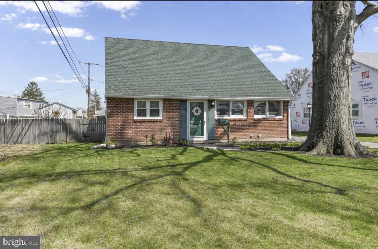 Property Photo:  722 Brighton Terrace  PA 19018 