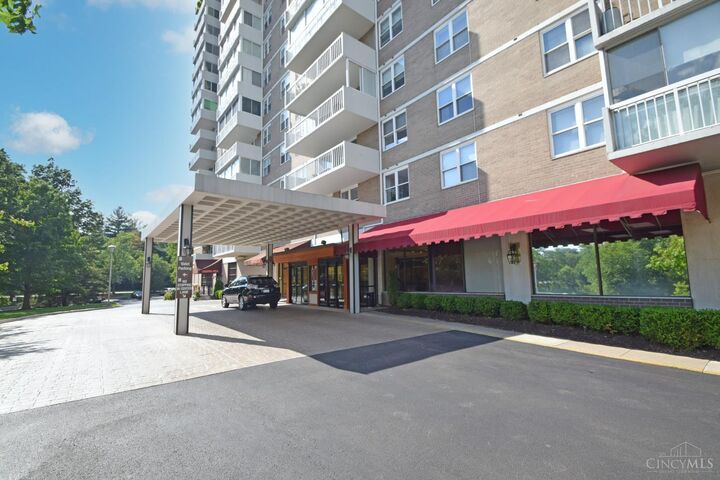 Property Photo: 2444 Madison Road OH 45208