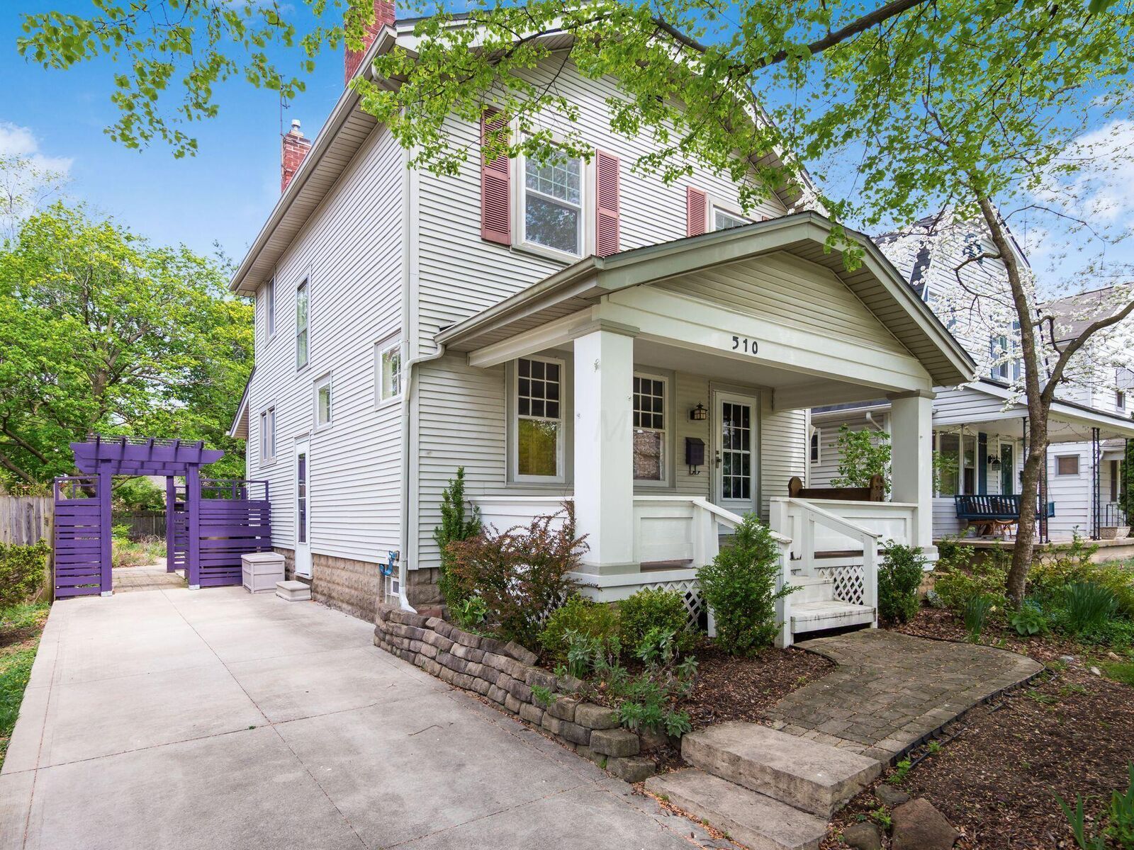 Property Photo:  510 Midgard Road  OH 43202 