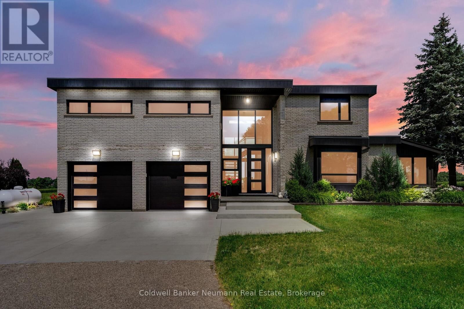 Property Photo: 8312 Wellington Road 124 Road ON N1H 6H7