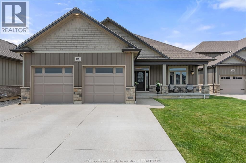 Property Photo:  24 Peachtree Lane  ON N7L 0G3 