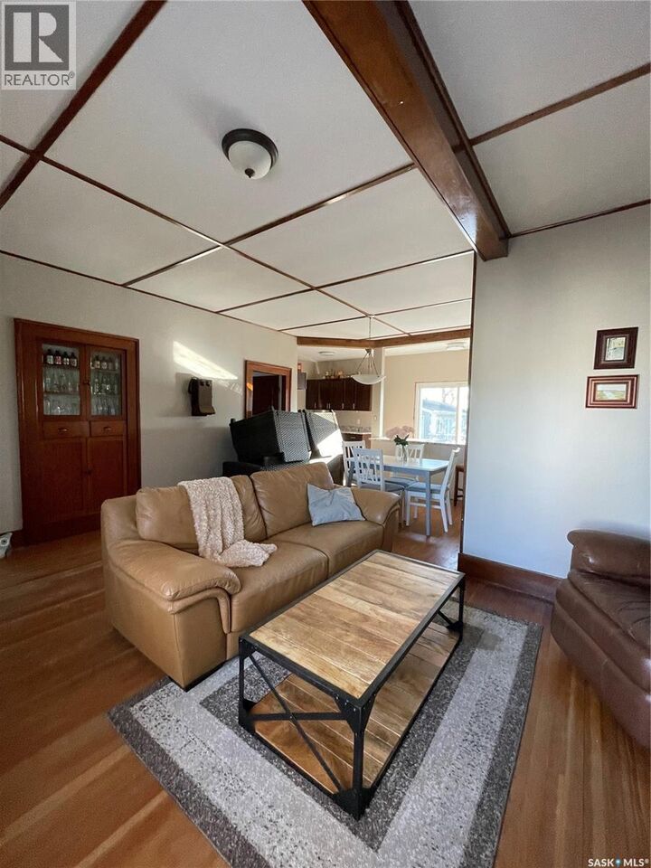 Property Photo:  107 Mistusinne Street  SK S0H 1J0 