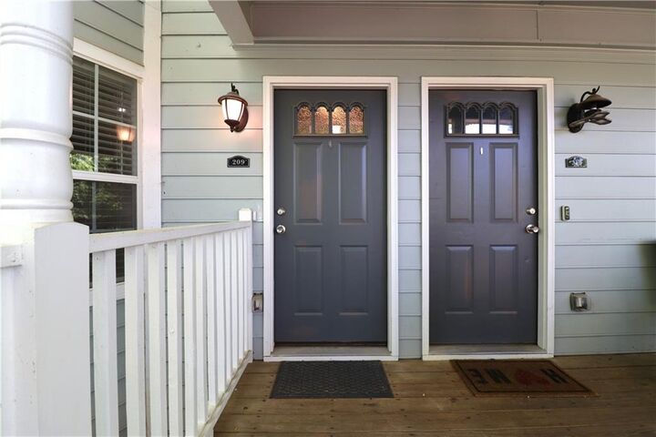 Property Photo:  3900 Riverlook Parkway SE 209  GA 30067 