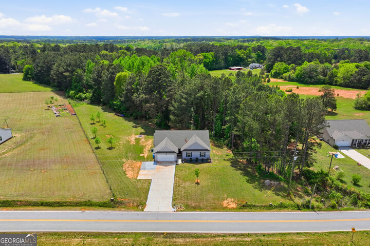 Property Photo: 1269 Covered Bridge Road GA 30016