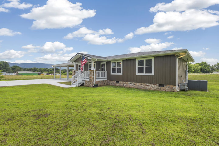 Property Photo:  191 Mahoney Road  TN 37327 
