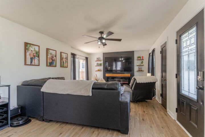 Property Photo: 2 Phillips Ct KY 42420