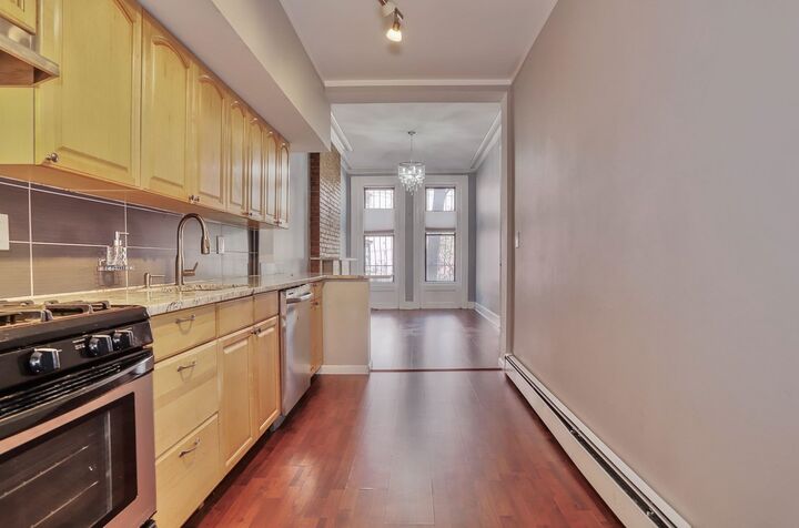 Property Photo:  291 8th St 102  NJ 07302 