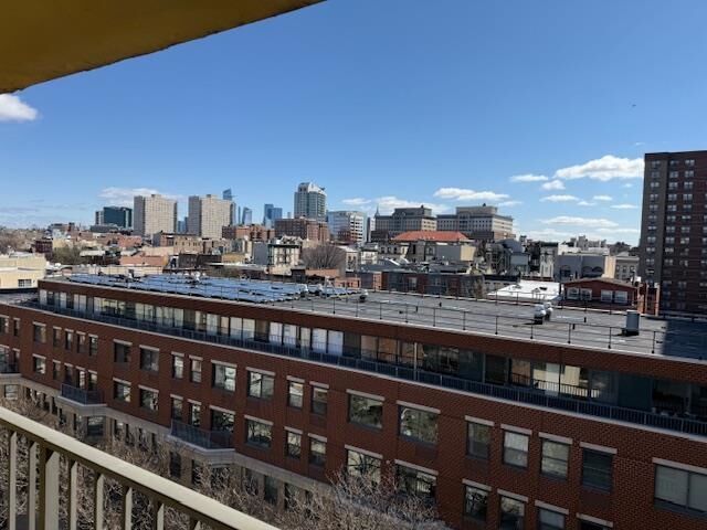 Property Photo:  72 Park Ave 6A  NJ 07030 