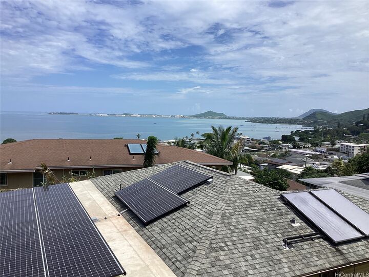 Property Photo:  44-114 Malulani Place  HI 96744 