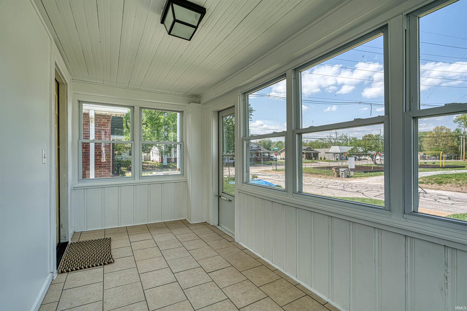 Property Photo: 203 Van Dusen Avenue IN 47711