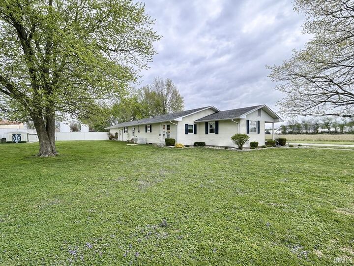 Property Photo: 301 W Illinois Street IN 47850