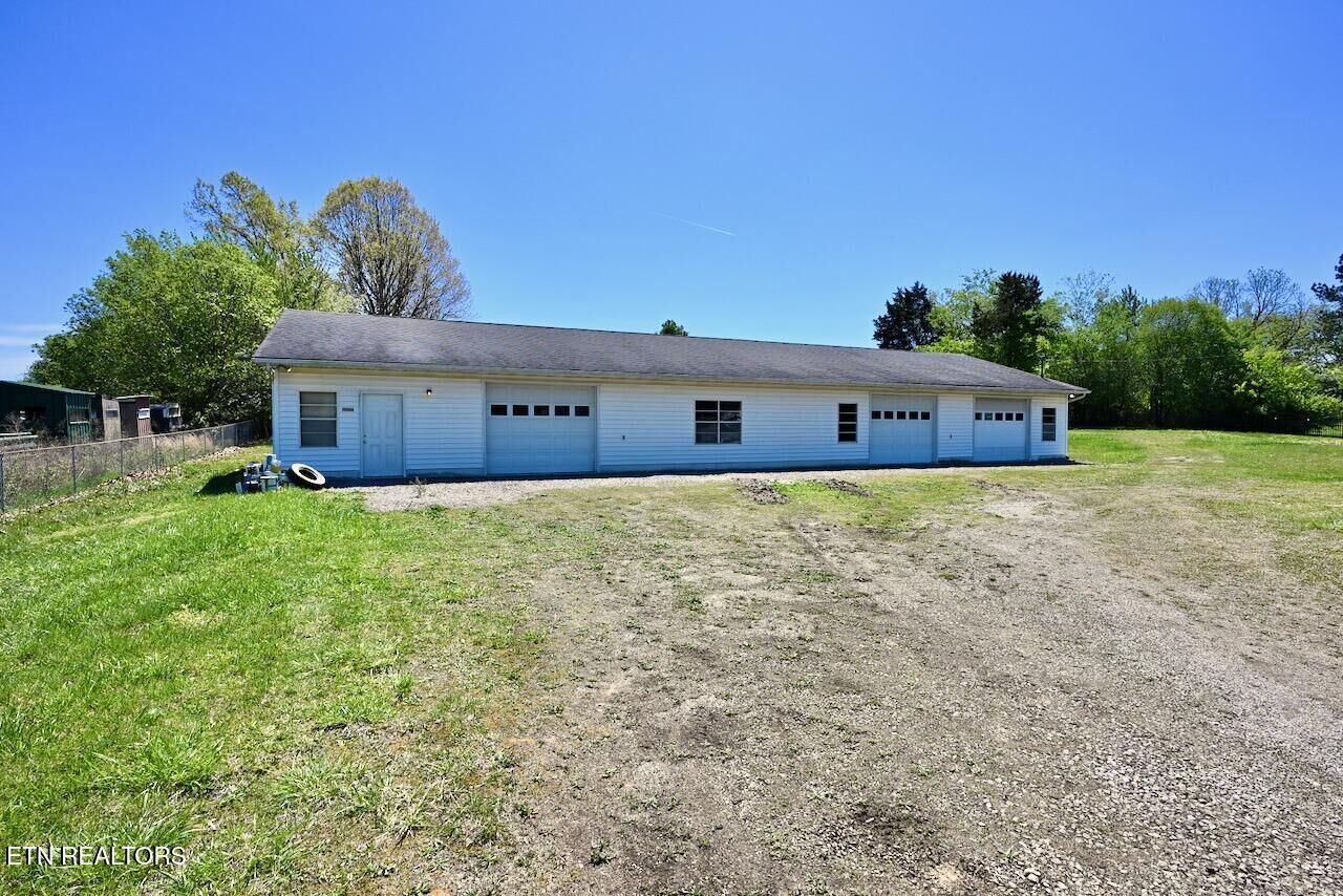 Property Photo:  2139 Big Springs Rd  TN 37801 
