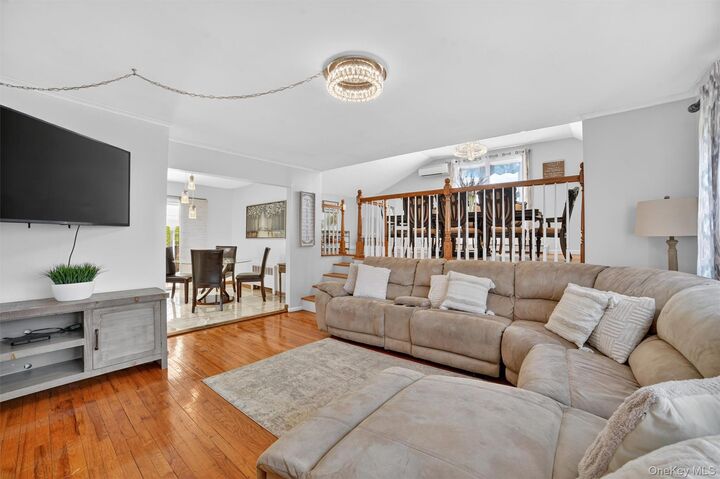 Property Photo:  3510 Overlook Avenue  NY 10598 