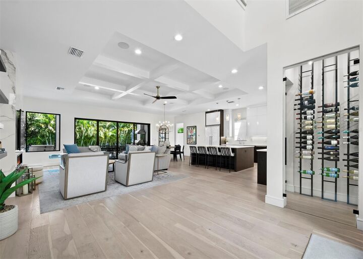Property Photo:  1717 Alta Vista Street  FL 34236 