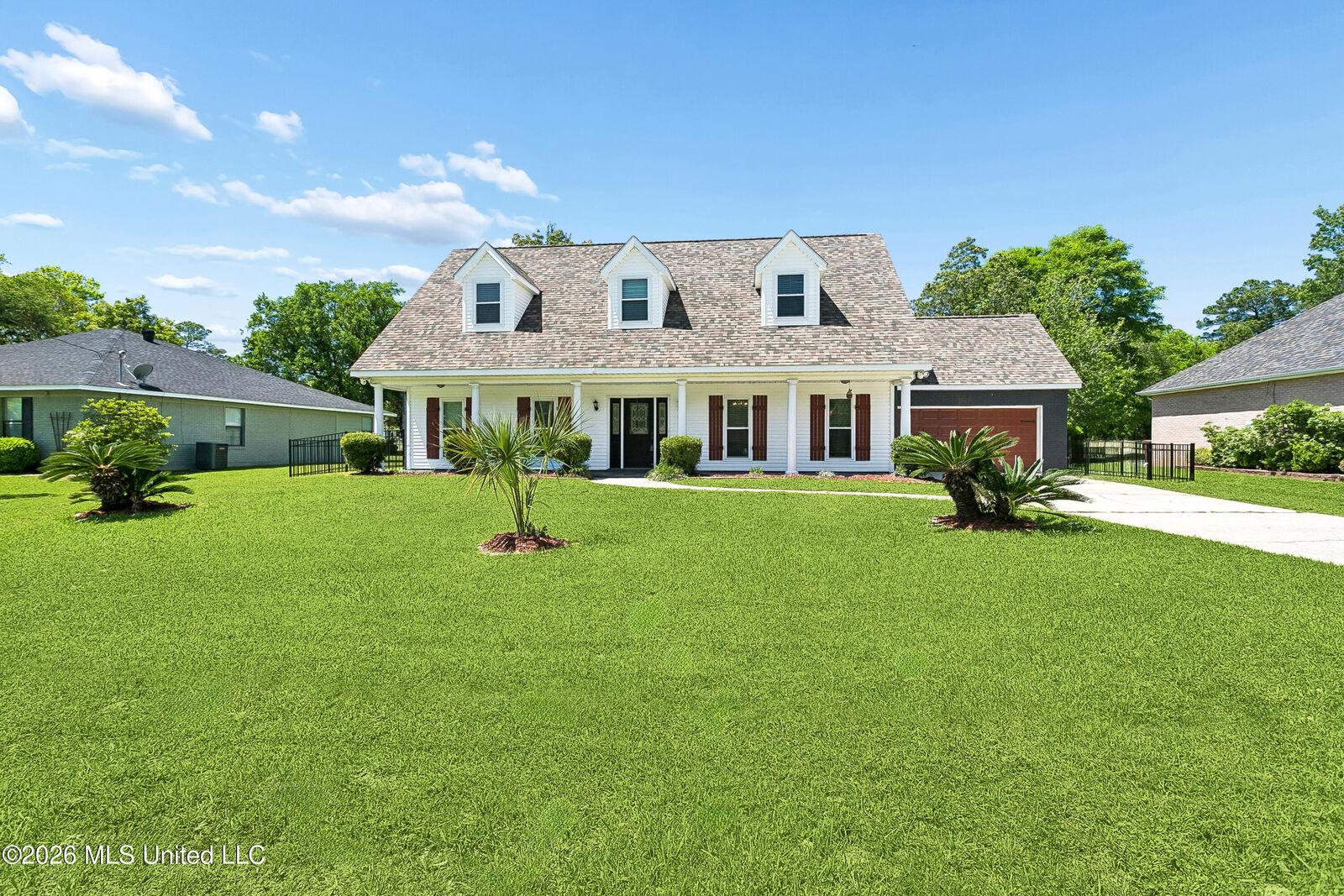 Property Photo:  57143 E Diamondhead Drive  MS 39525 