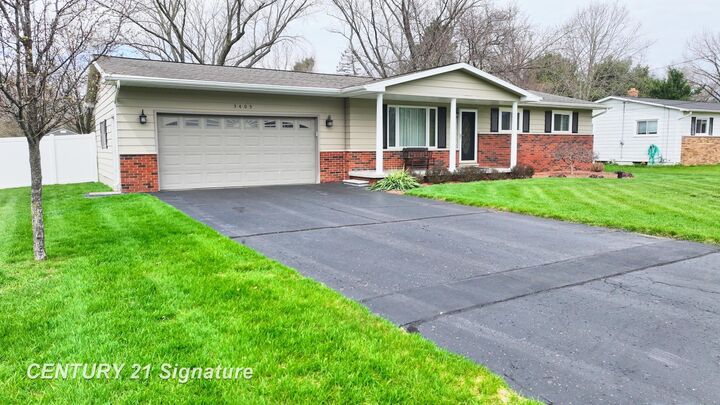 Property Photo:  5405 River Ridge Drive  MI 48433 