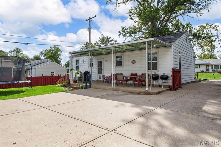 Property Photo: 10835 Mallory Drive MO 63123