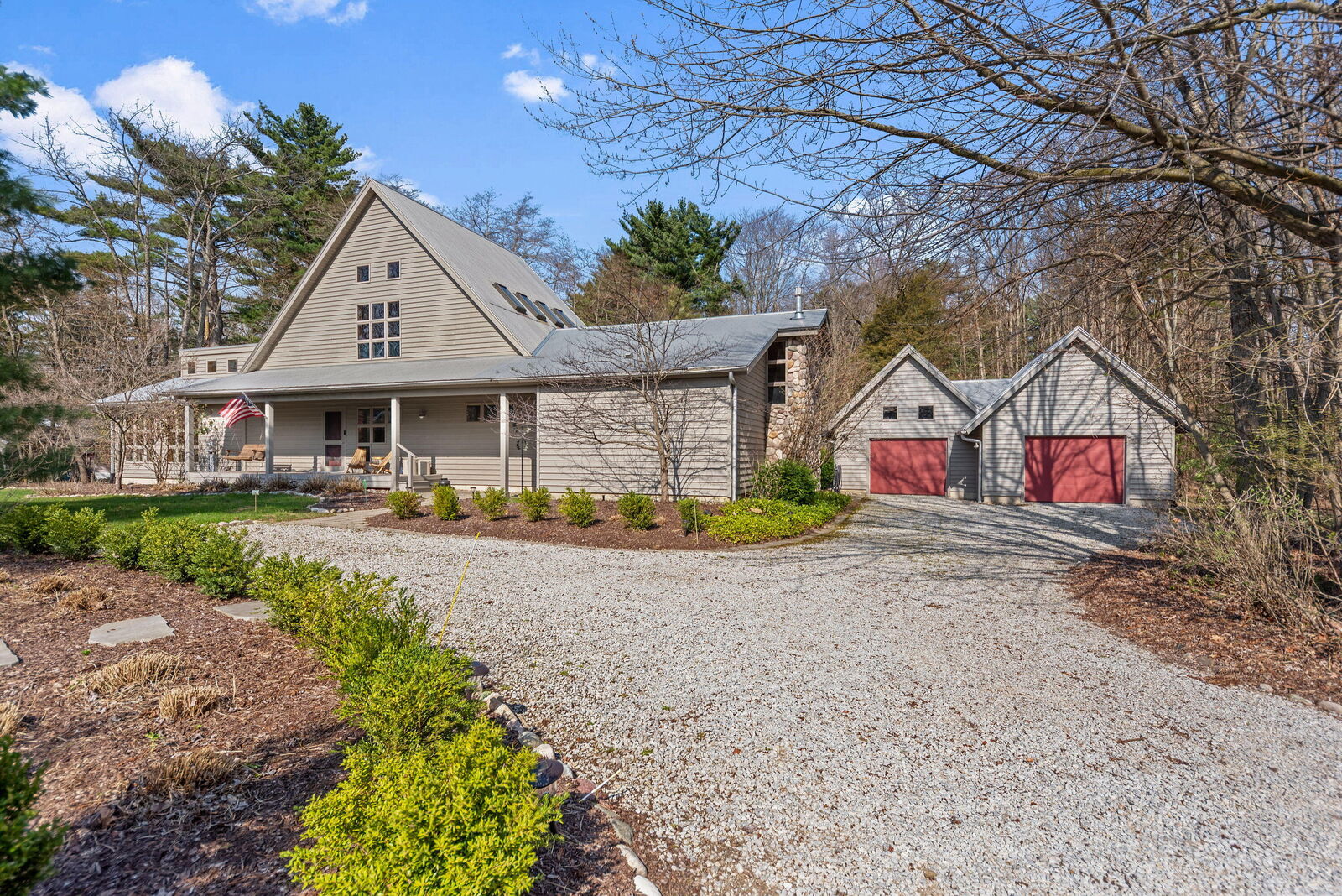 Property Photo: 13670 Cottonwood Lane MI 49115