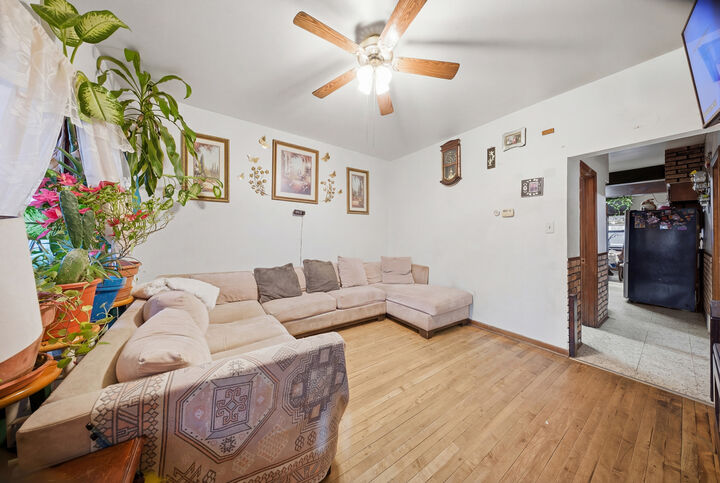 Property Photo:  5309 W 30th Street  IL 60804 